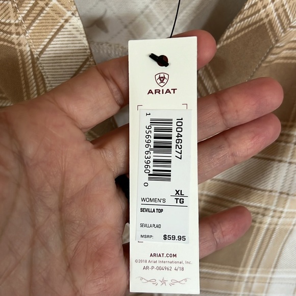 Brown and white Ariat women’s blouse size xl. - Picture 2 of 4